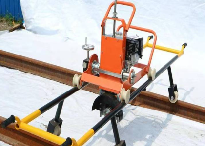 電動(dòng)鋼軌鉆孔機(jī)優(yōu)勢